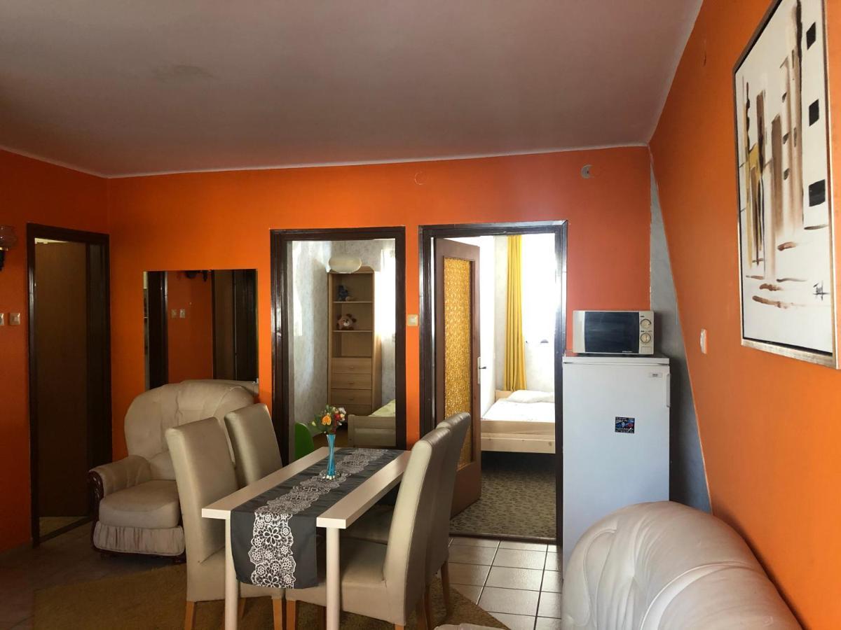 Jesolo Apartmanhaz Balatonkeresztur Bagian luar foto