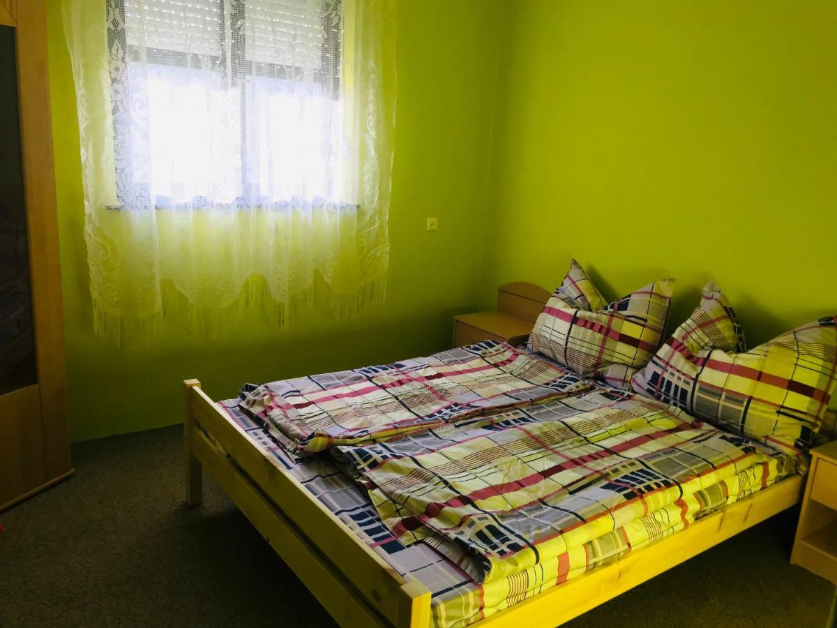 Jesolo Apartmanhaz Balatonkeresztur Bagian luar foto